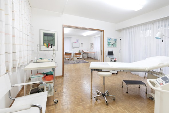 Behandlungsraum für Blutentnahme und EKG